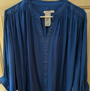 Chico's Royal Blue Crinkle Bat Wing Blouse With Stud Details Size 2
